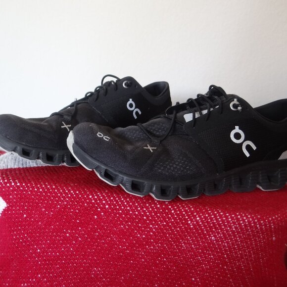 On Cloud 5 Running Shoe Size 7.5 Womens - Picture 3 of 5